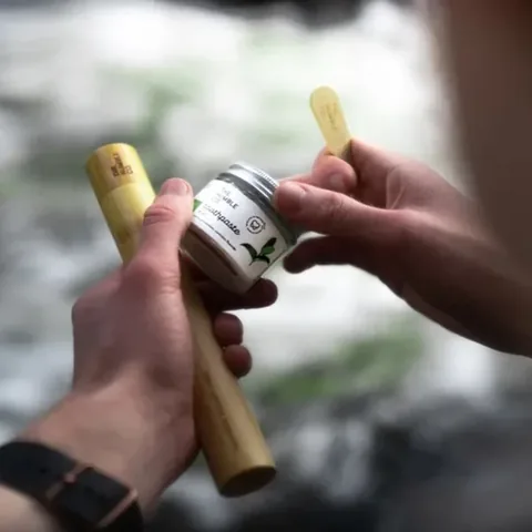 Obtenez un sourire sain avec le Dentifrice Humble Co Fraise