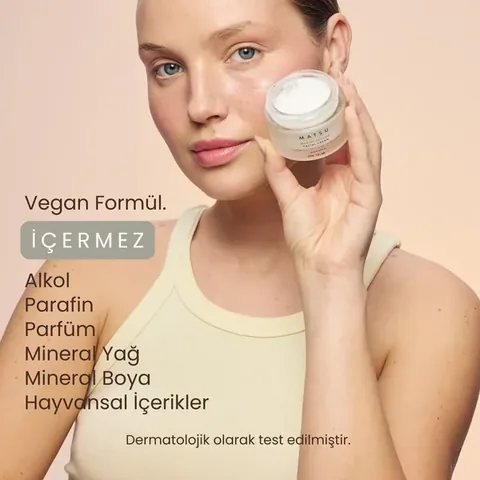 Rajeunissez votre peau avec la Crème Peptidique Marine Matsu