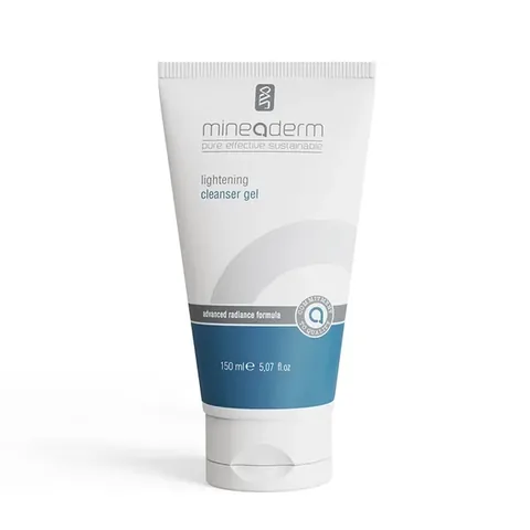 Révélez un teint lumineux avec le Gel Nettoyant Mineaderm