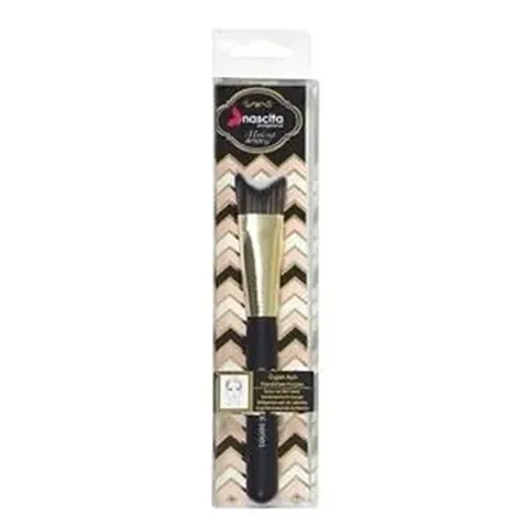 Nascita Triangular Angled Foundation Brush 0117