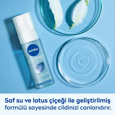 Nivea Revitalizing Foaming Face Wash 150ml
