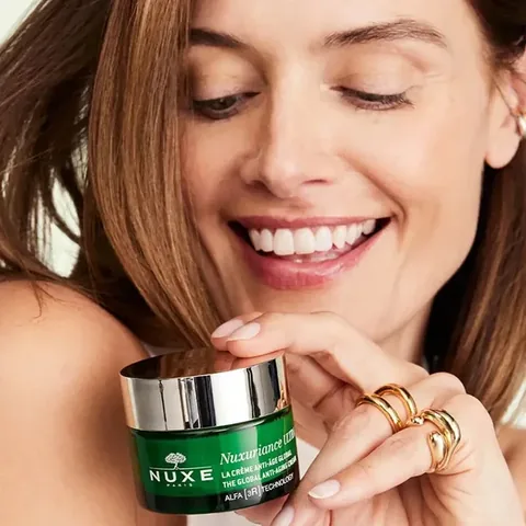 Révélez une peau plus ferme avec Nuxe Nuxuriance Ultra Crème