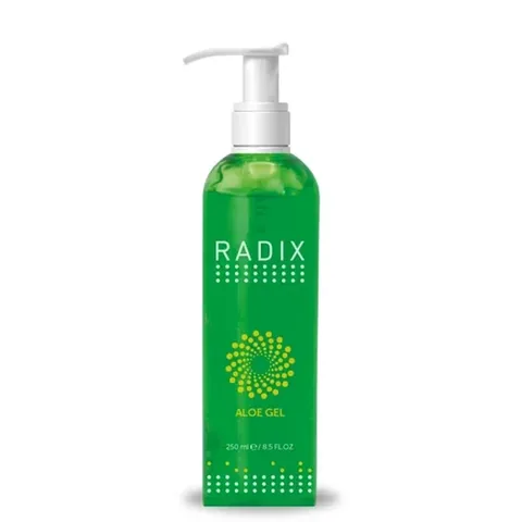 Hydratez et Lissez votre Peau avec le Gel d'Aloe Radix