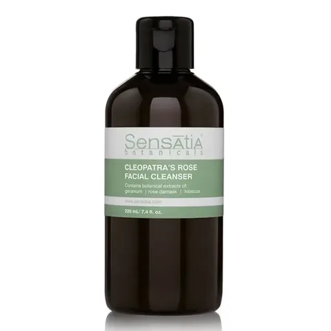 Révélez une peau éclatante avec le Nettoyant Rose de Cléopât