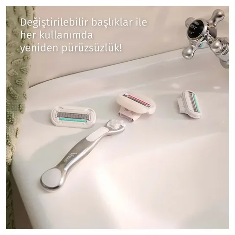 Gillette Venus Comfort Glide Sugarberry Shaver + 1 head
