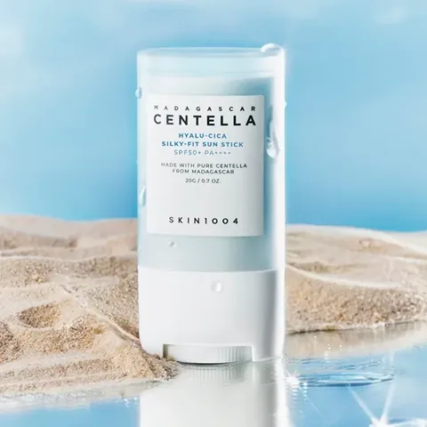 Солнцезащитный стик Skin1004 Madagascar Centella Hyalu-cica SPF 50+ PA++++ 20 г