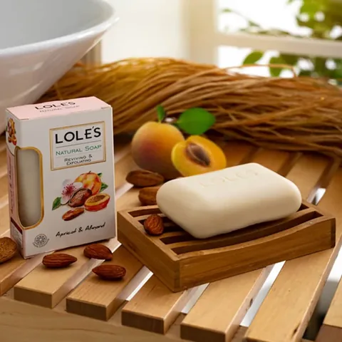 Lole's Solid Soap Apricot & Almond Oil Herbal 150 gr