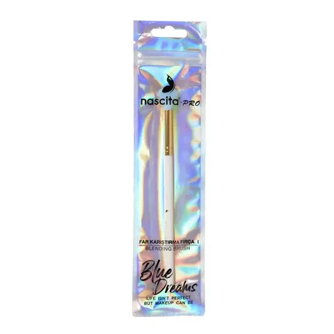 Nascita Blue Dreams Eyeshadow Blending Brush