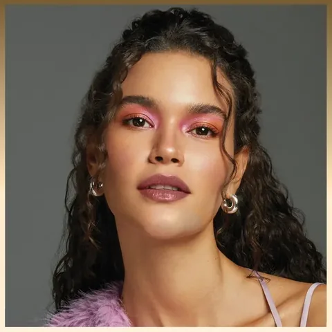 Note Iconic Sheer Lipstick 204