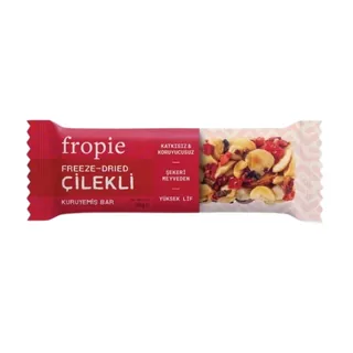 Fropie قضيب الفراولة والمكسرات المجففة بالتجميد 30 جرام