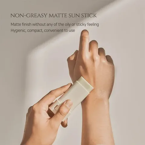 Beauty Of Joseon Mugwort & Camellia Matte Stick Sunscreen Spf 50 18 g
