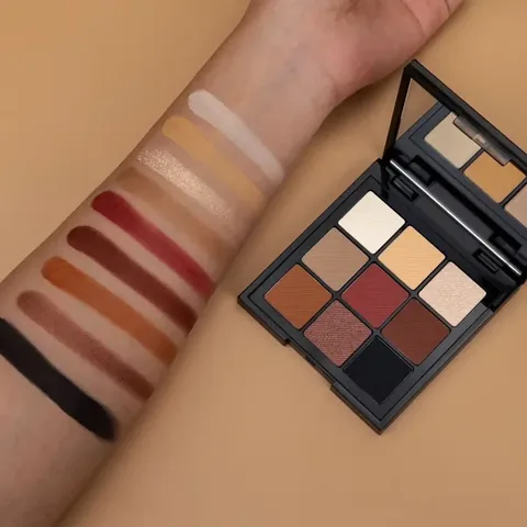 Young Forever 9-Color Eyeshadow Palette E10 - by Polver