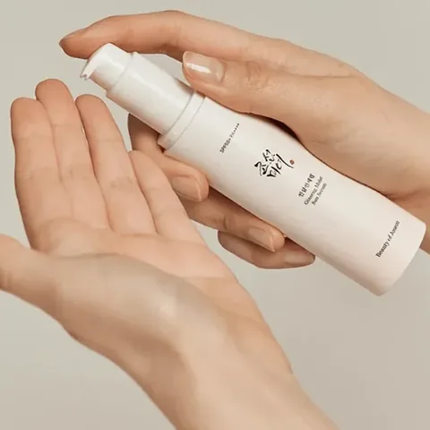 Ginseng SPF 50 Moisturizing Sunscreen Serum by Beauty of Joseon - 50ml