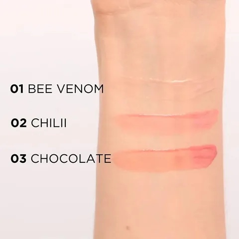 Eveline Cosmetics ملمع شفاه أوه ماي ليبس من إيفلين كوزمتكس، 4.5 مل، سم النحل