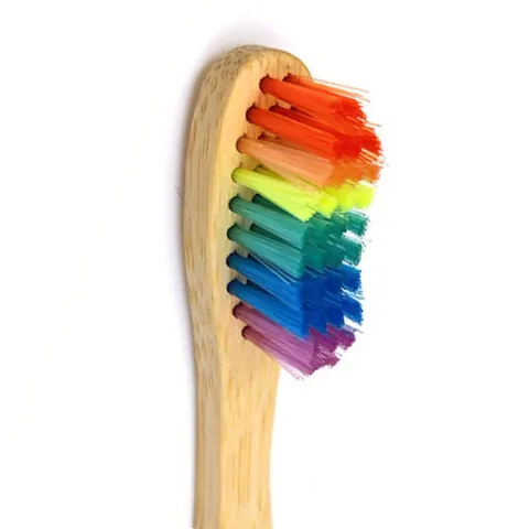 Humble Brush فرشاة أسنان همبل براش رينبو متوسطة الحجم للبالغين