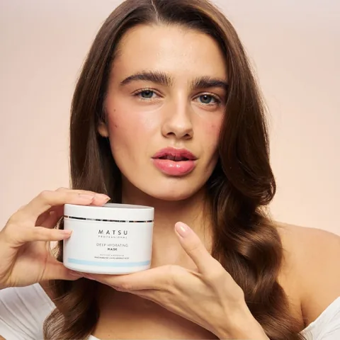 Matsu Deep Hydrating Nourishing And Moisturizing Hair Mask 350 ml