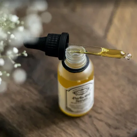 Rosece Perfektion Serum 30ml - Hydratisierende Anti-Aging-Formel